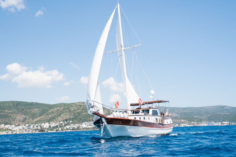 2 cabin turkish yacht for sale