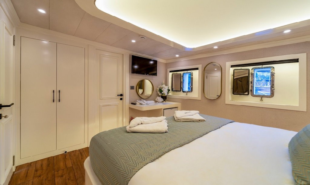 Rent 6 cabin luxury turkish gullet