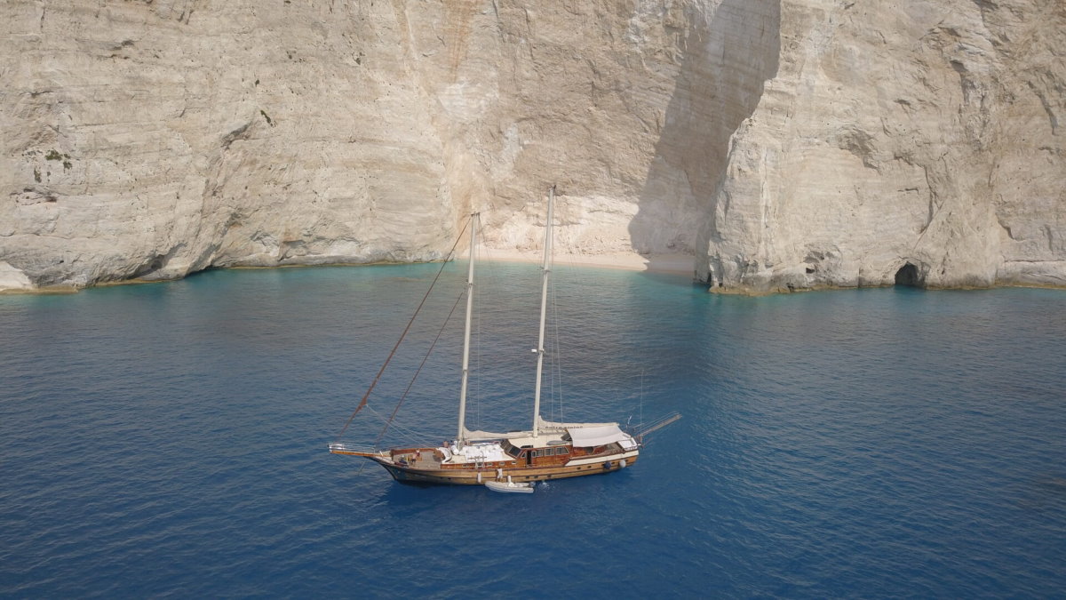 5 cabin gulet charter Greece